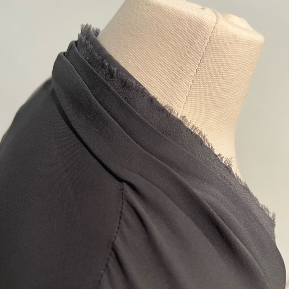 Silk top - Picture 2 of 6